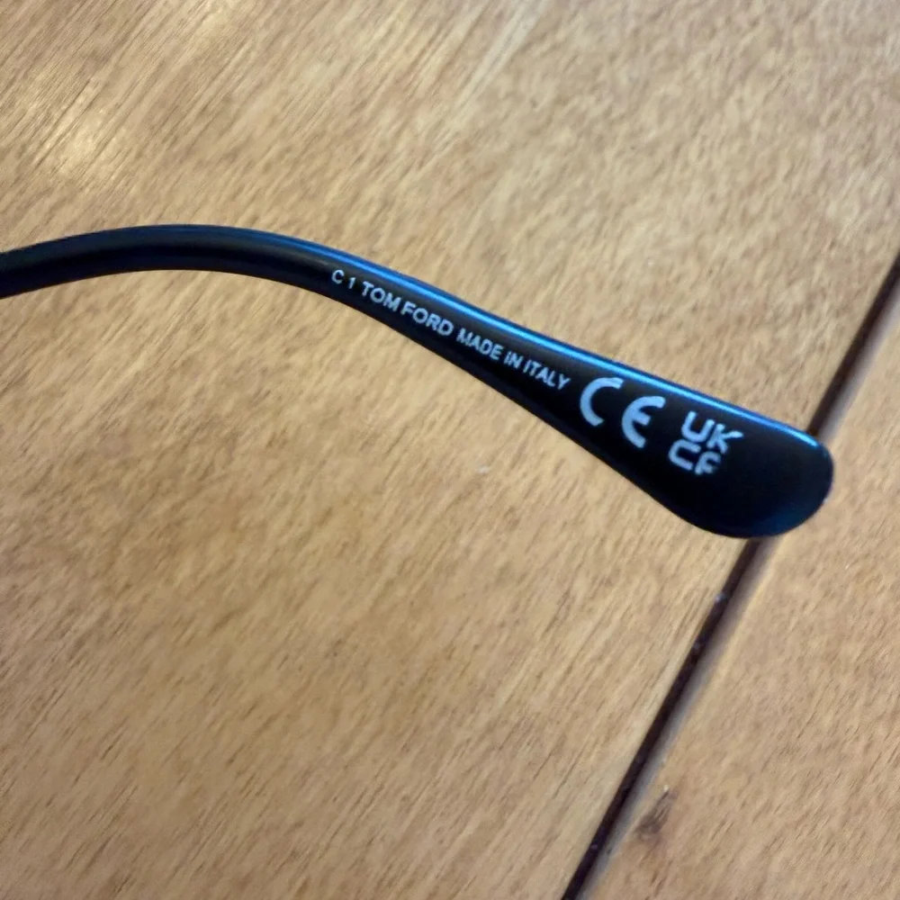 Tom Ford Dark Eyeglasses with Brown Case - Picture 7 of 8